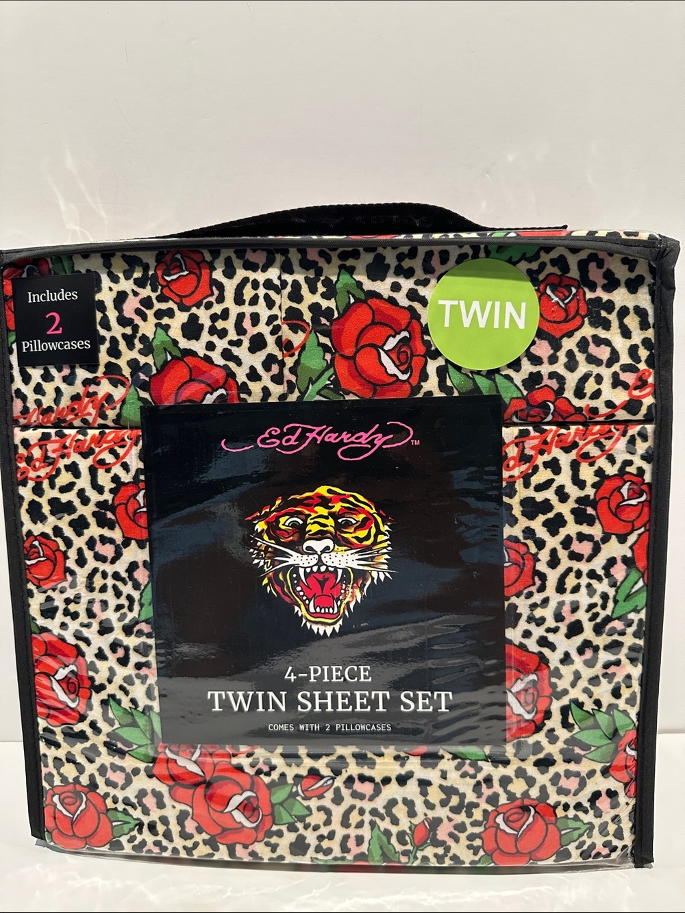 NWT Ed Hardy Roses are Red 4 Piece Twin Sheet Set with 2 Pillow Cases.